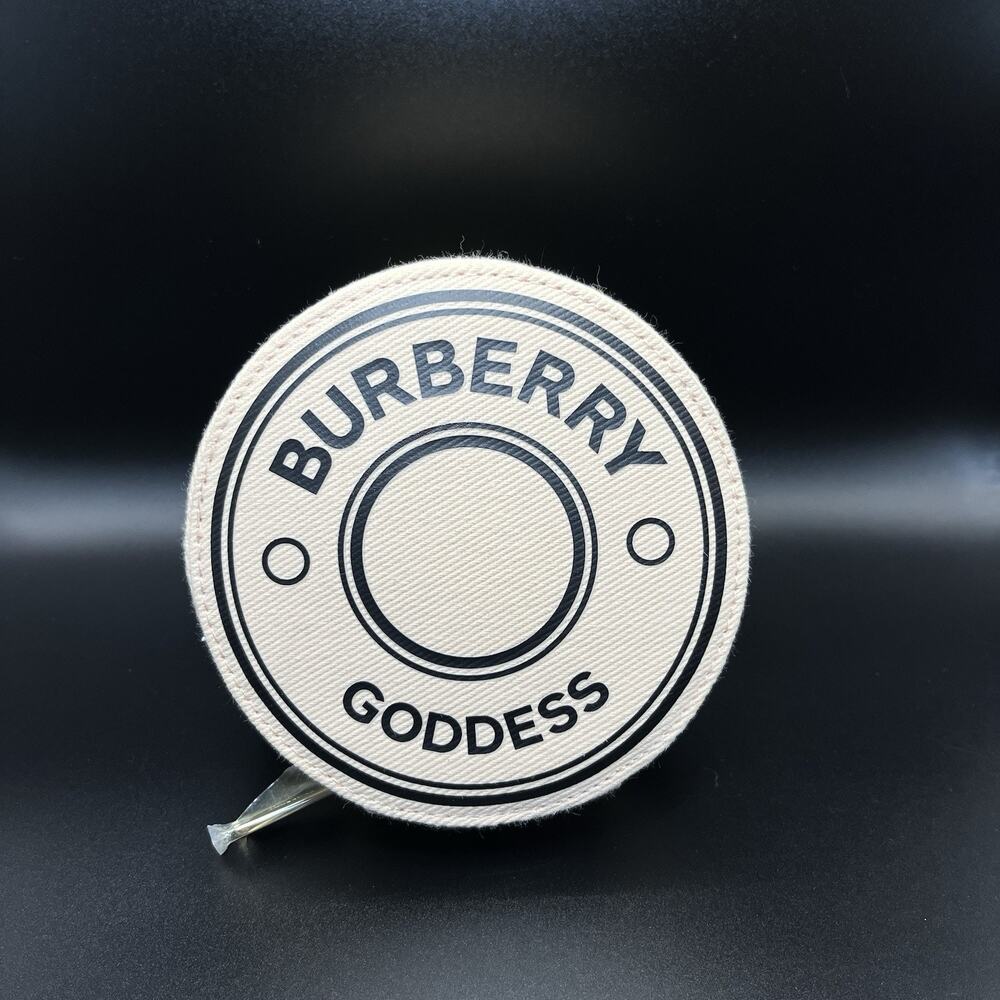 Burberry Goddess Round Jewelry Travel Cosmetic Zip Pouch Cream NWOT
